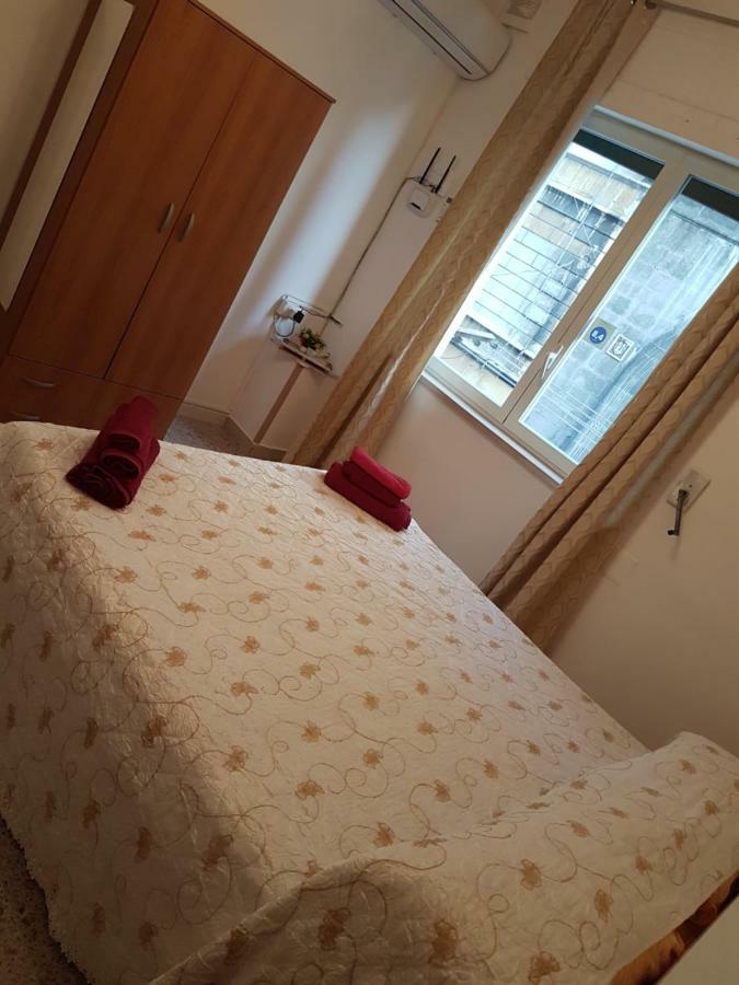 Casa Dolce Casa Spaccanapoli Bagian luar foto